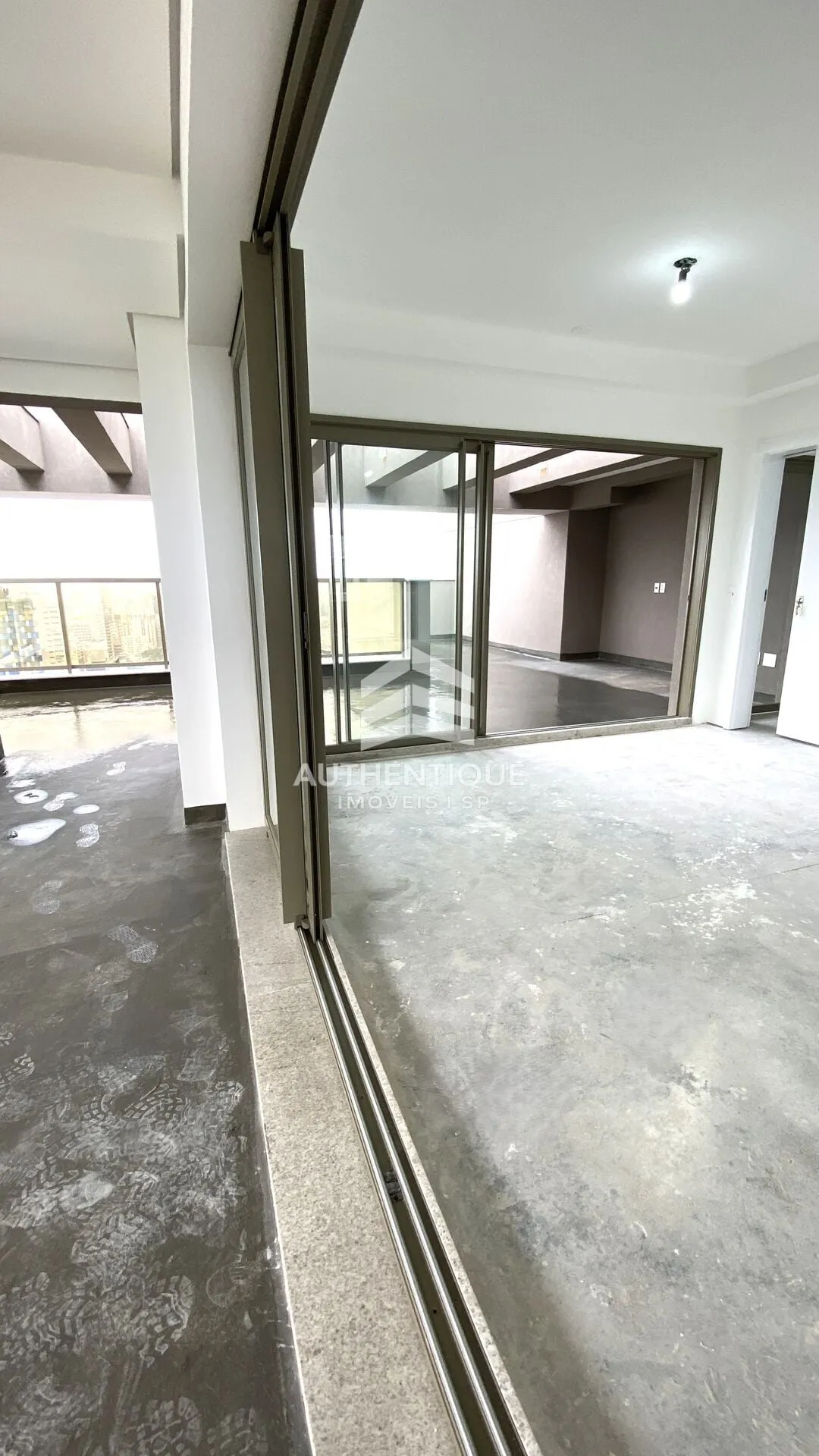 Imagem OSCAR FREIRE 1560 PINHEIROS - Apartamento Cobertura Duplex no bairro Pinheiros à venda