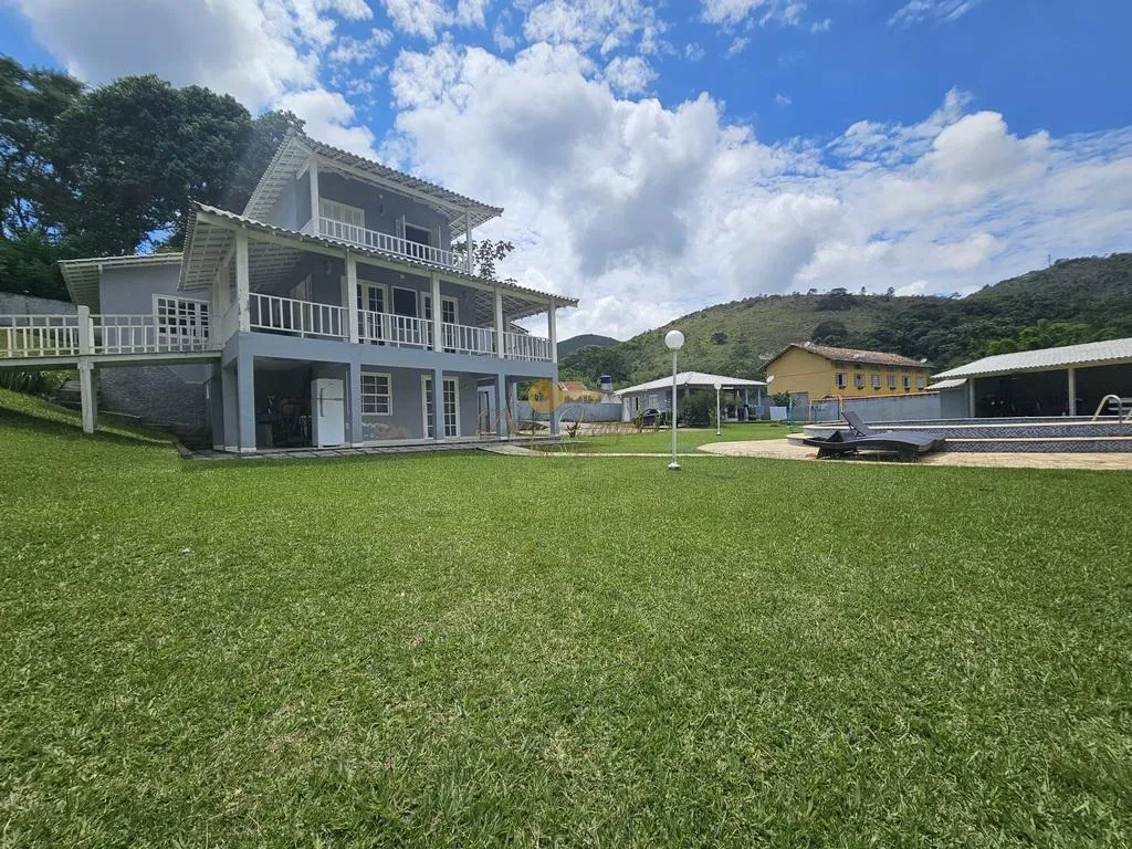 Imagem Casa em Condomínio para Venda em Teresópolis / RJ no bairro Green Valley
