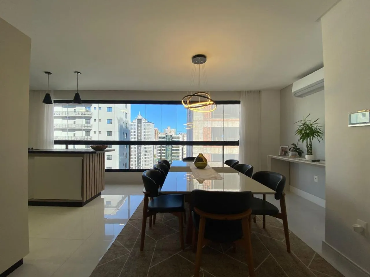 Imagem Apartamento à venda com 114m2 por R$ 2.300.000,00