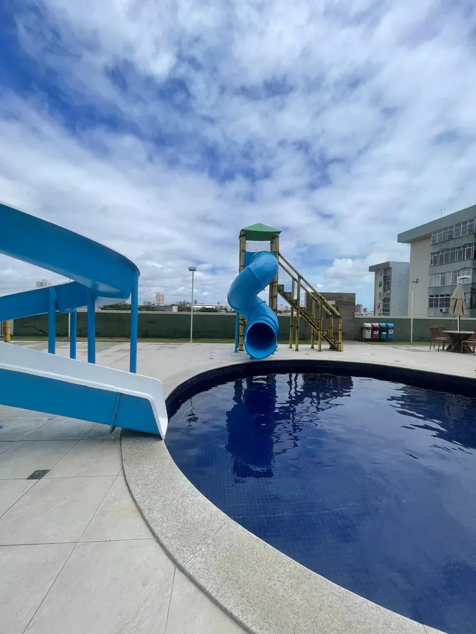 Imagem Apartamento com 2 Quartos à Venda, 48 m² em Benfica - Fortaleza