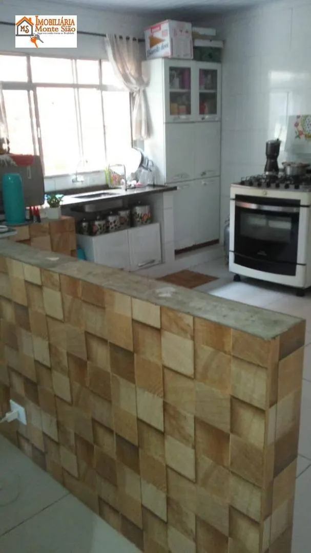Imagem Sobrado com 7 dormitórios à venda por R$ 500.000,00 - Jardim Kawamoto - Guarulhos/SP