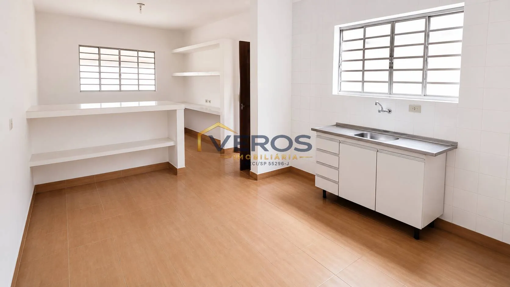Imagem Casa térrea barata e bem localizada para venda em Caraguatatuba