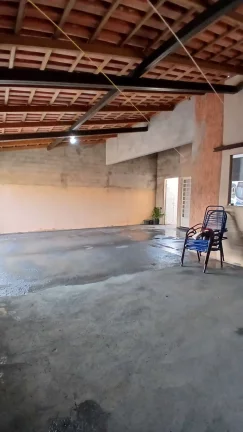 Imagem Casa à venda em Goianésia/GO
