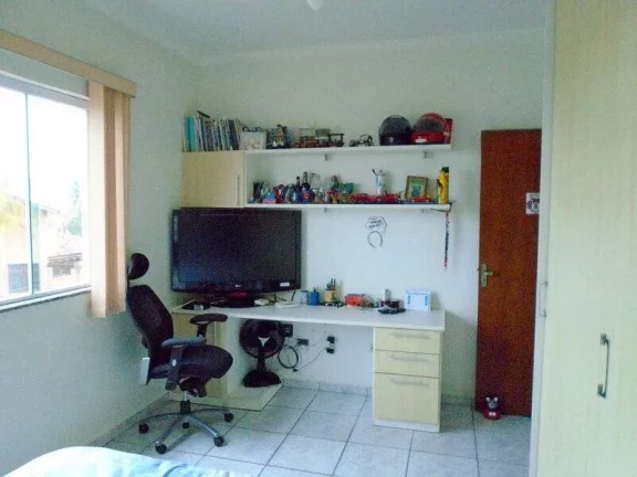 Imagem SOBRADO LADO LINHA COM PISCINA