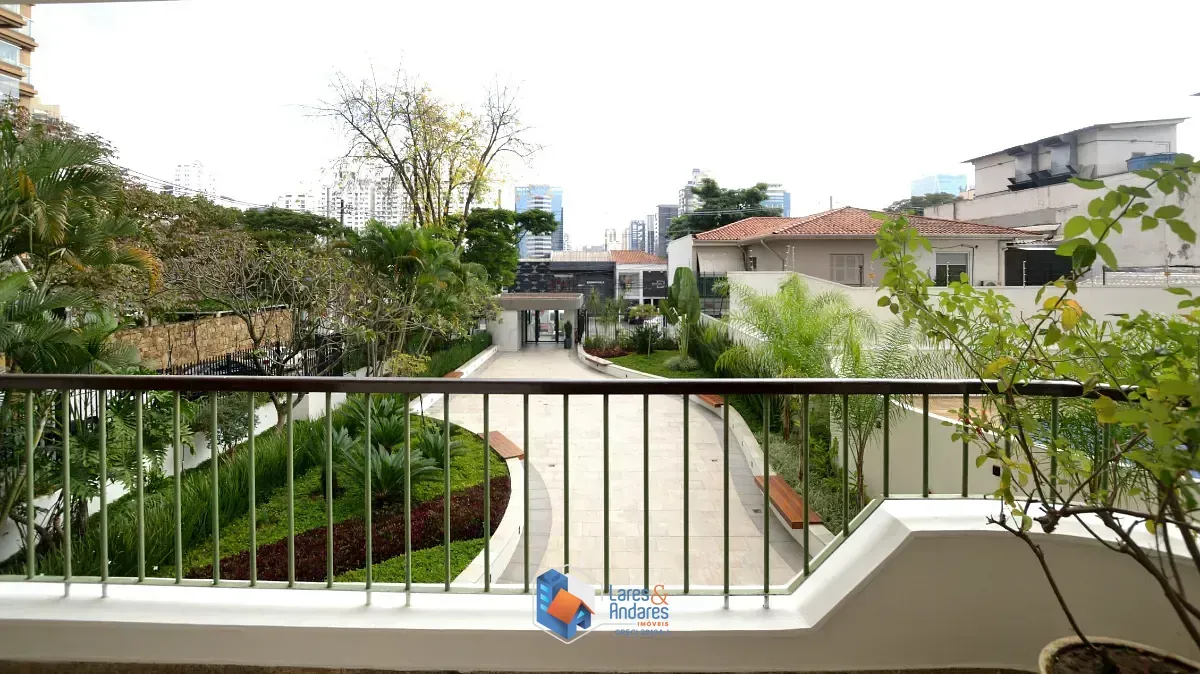 Imagem Apartamento para venda em Itaim Bibi com 4 quartos, sendo 2 suítes, 196m²