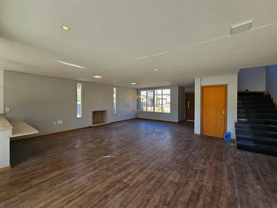 Imagem Casa em Condomínio para Venda em Teresópolis / RJ no bairro Green Valley