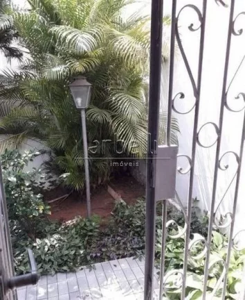 Imagem Sobrado com 329 metros quadrados de área útil, com 4 dormitórios sendo 1 dormitório reversível ...