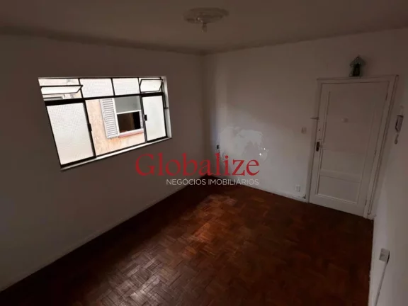 Imagem Apartamento com 1 dormitório no Embaré em Santos por R$ 270.000,00