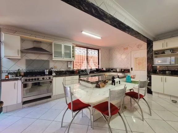 Imagem Casa á venda no Campo Grande em Santos