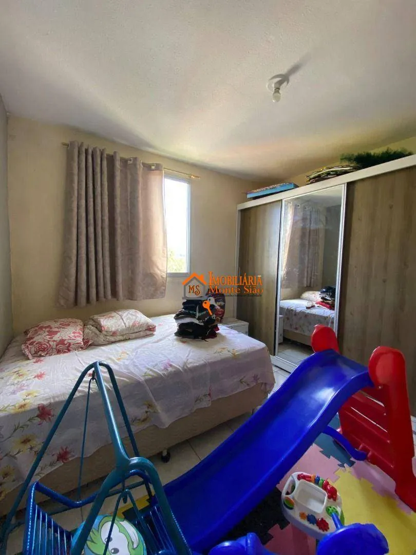 Imagem Apartamento com 2 dormitórios à venda, 45 m² por R$ 220.000,00 - Pimentas - Guarulhos/SP