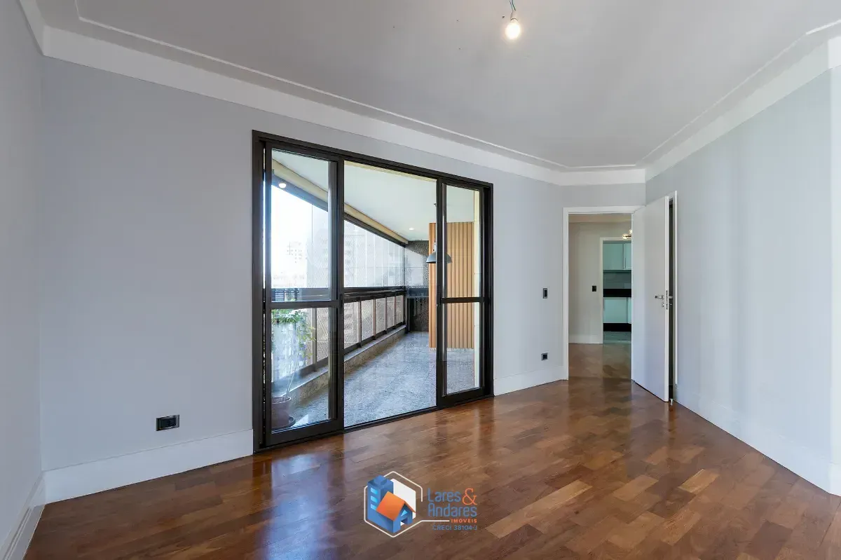 Imagem Apartamento para venda em Vila Suzana com 3 quartos, sendo 3 suítes, 220m²