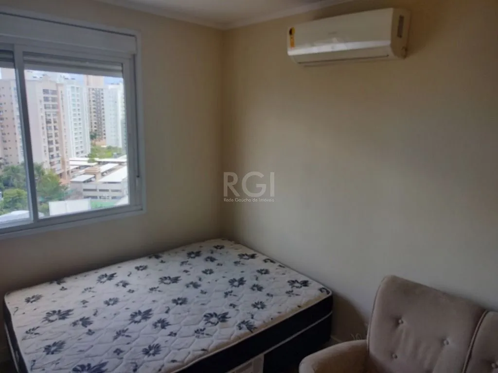 Imagem Vende apartamento semi-mobiliado, 3 dormitórios no Condomínio Jardim Novo Higienópolis