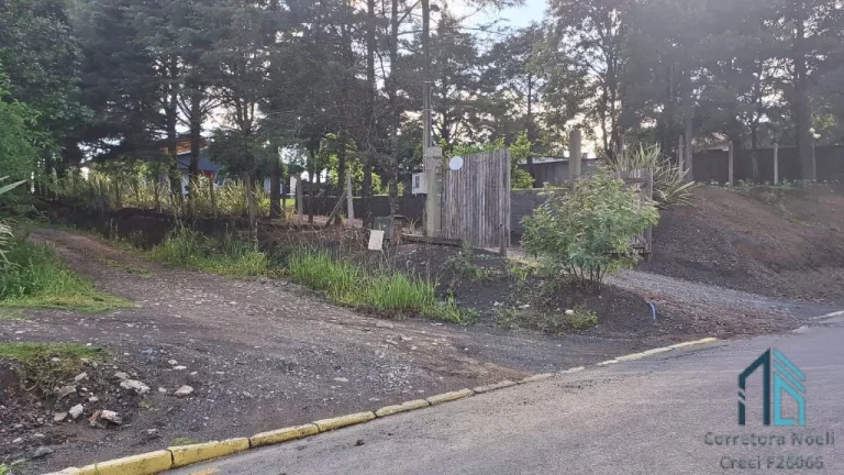 Imagem Casa a venda 03 quartos c/suíte, bem localizada em Guaratuba PR