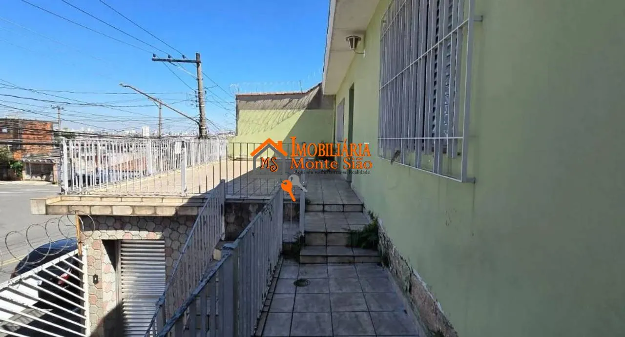 Imagem Sobrado com 2 dormitórios à venda, 242 m² por R$ 750.000,00 - Jardim Vila Galvão - Guarulhos/SP