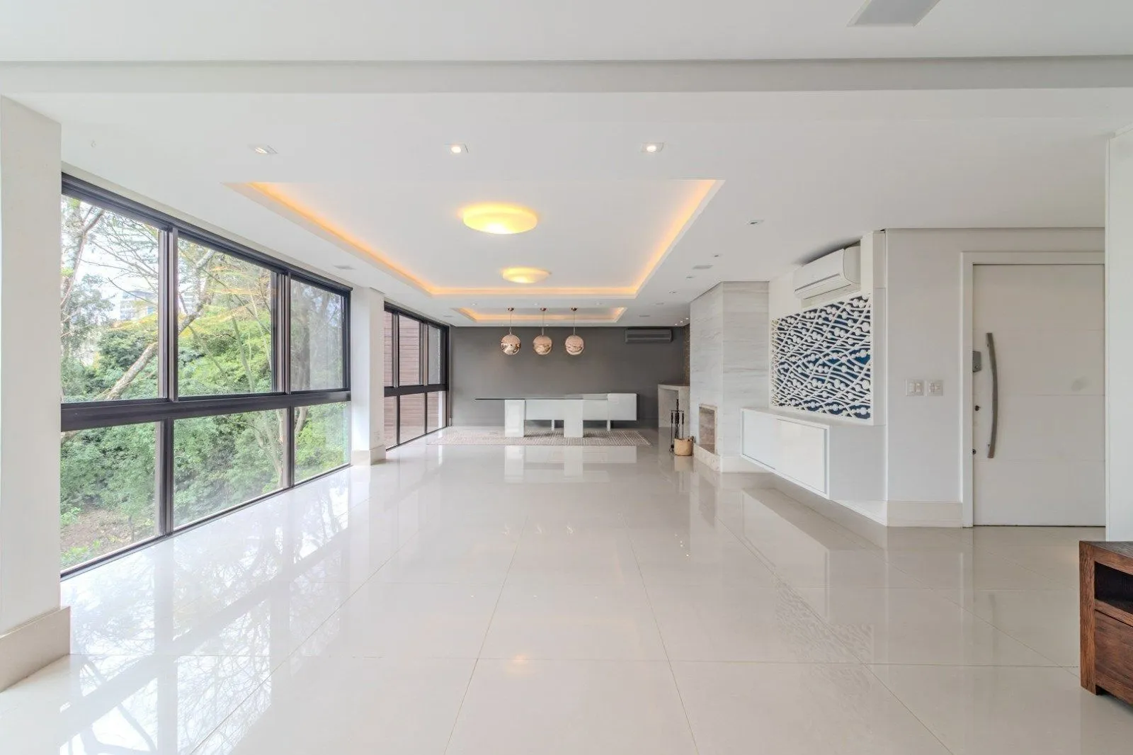 Imagem Alto Padrão no TERRAZAS: 4 Suítes, 312m² e Vista Incrível para a Natureza