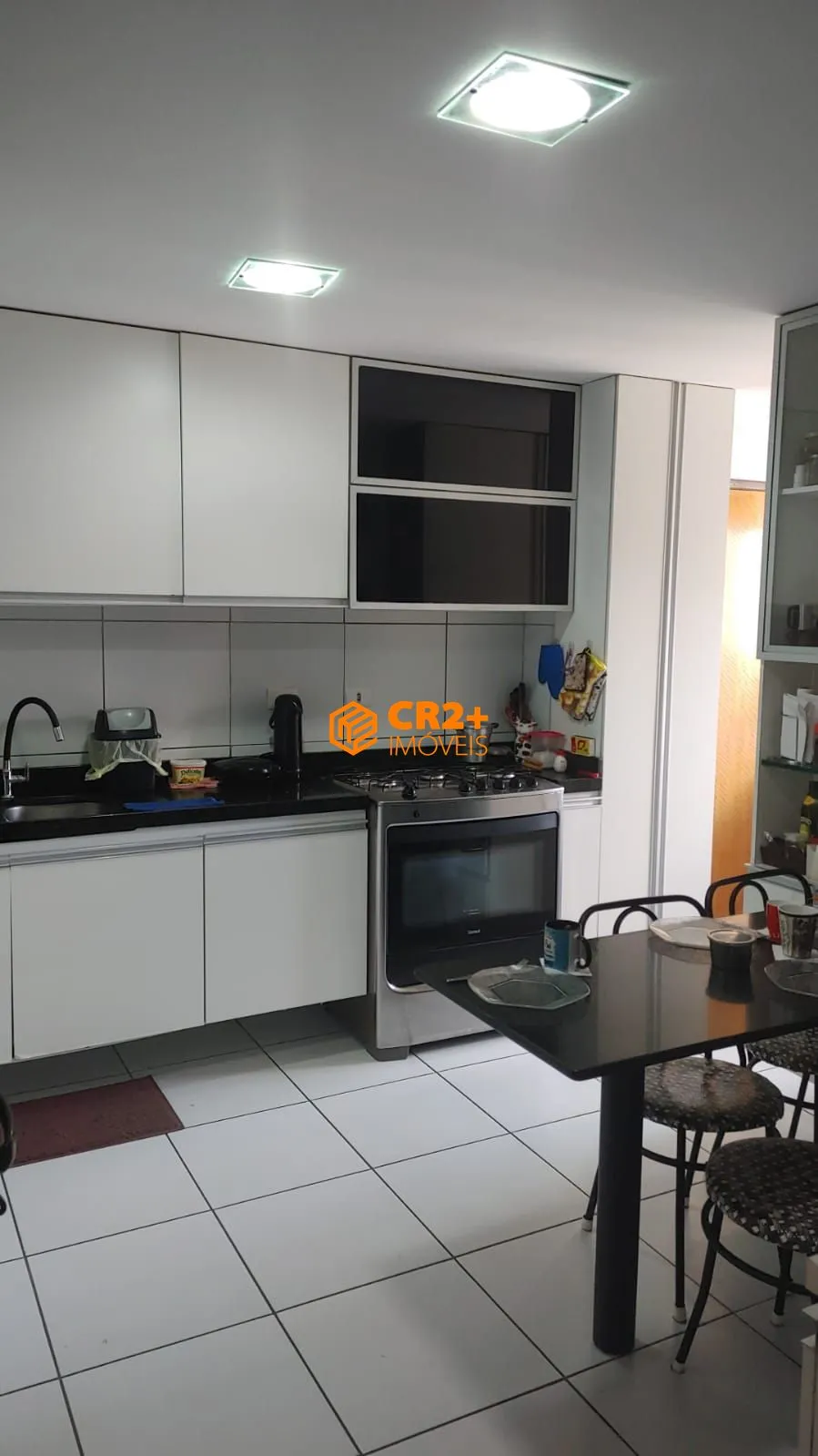 Imagem Apartamento à Venda de 125 m² 04 quartos, 02 suítes em Espinheiro em Recife