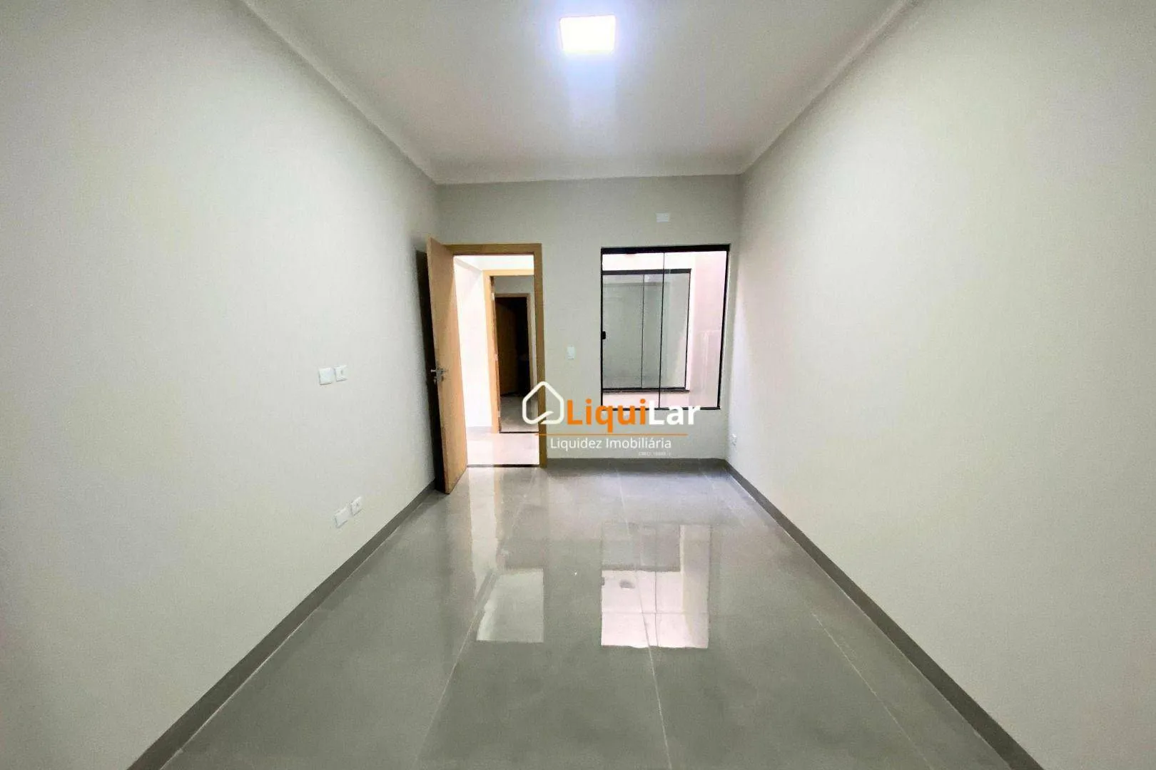 Imagem Casa Térrea à Venda no Rita Vieira com 3 Suítes, Piscina e Varanda Gourmet