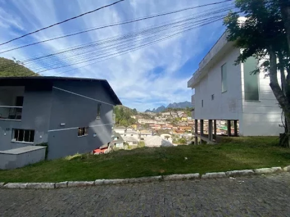 Imagem Terreno à venda, 242 m² por R$ 239.900,00 - Tijuca - Teresópolis/RJ