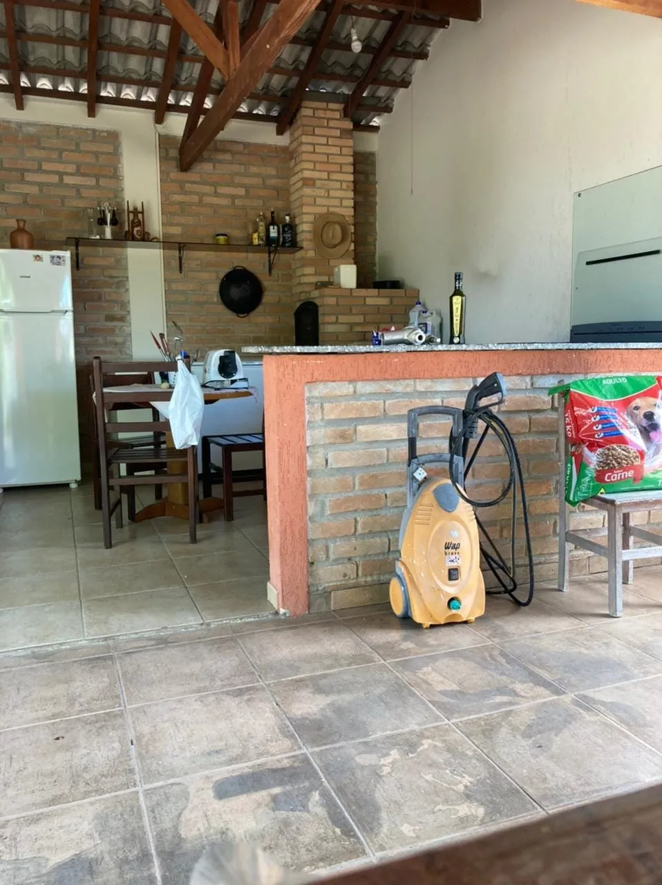 Imagem Chácara à venda 3 Quartos, 2 Suites, 5 Vagas, 700M², Pinhão, Taubaté - SP