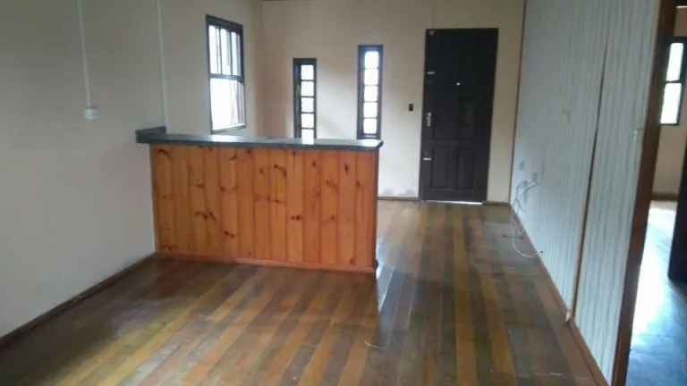 Imagem Casa com 2 Quartos à Venda, 65 m² em Vila Macarini - Criciúma