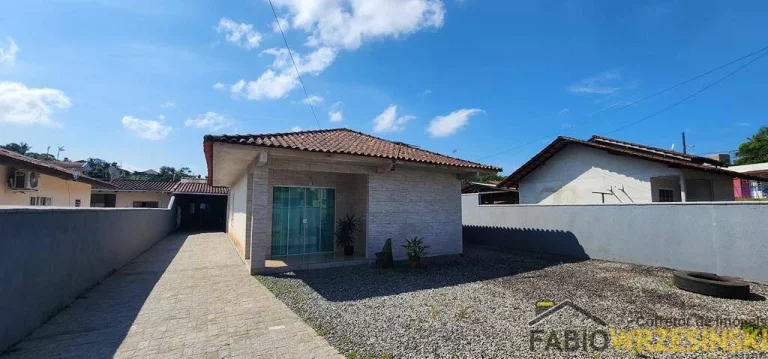 Imagem Casa 3 dormitórios paranaguamirim