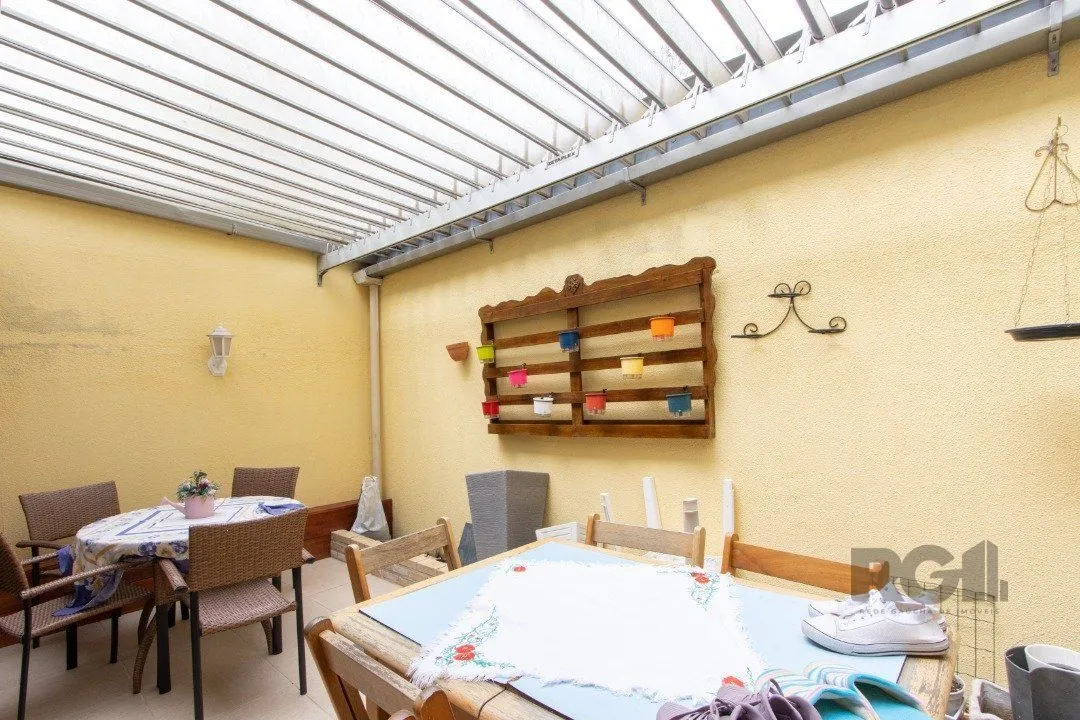 Imagem Casa de Condomínio em Cavalhada