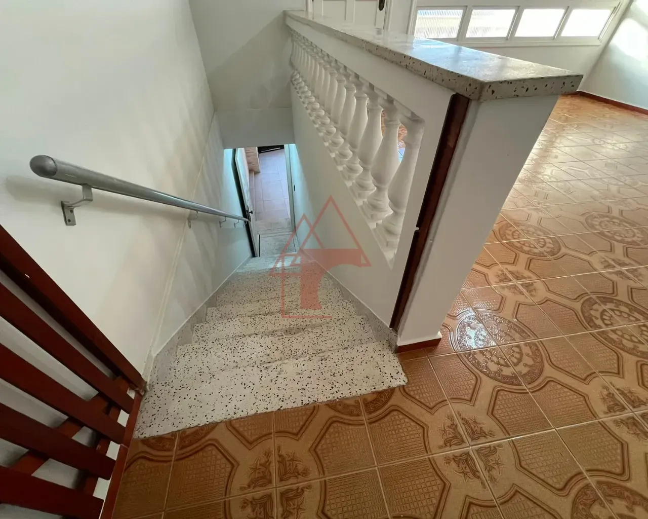 Imagem Casa com 3 Quartos à Venda, 127 metros em Encruzilhada - Santos