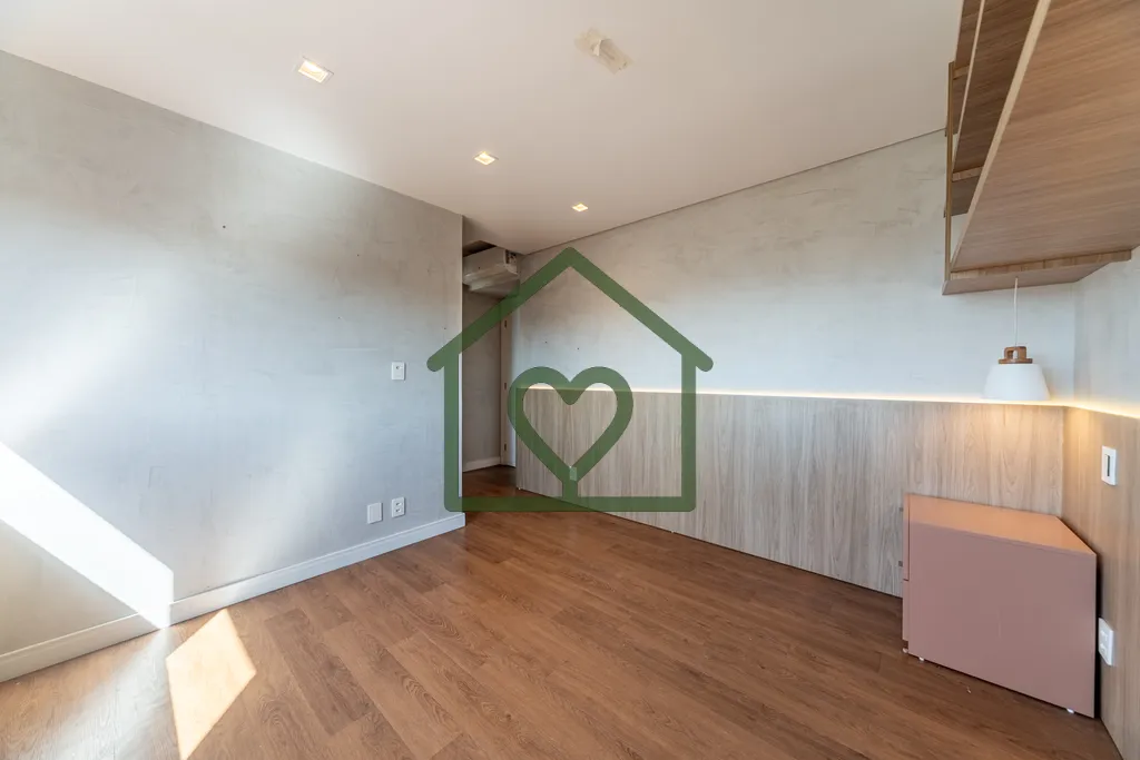 Imagem A Bridge Imóveis vende apartamento de 145 m², em andar alto, com 3 suítes, living para três ambi...