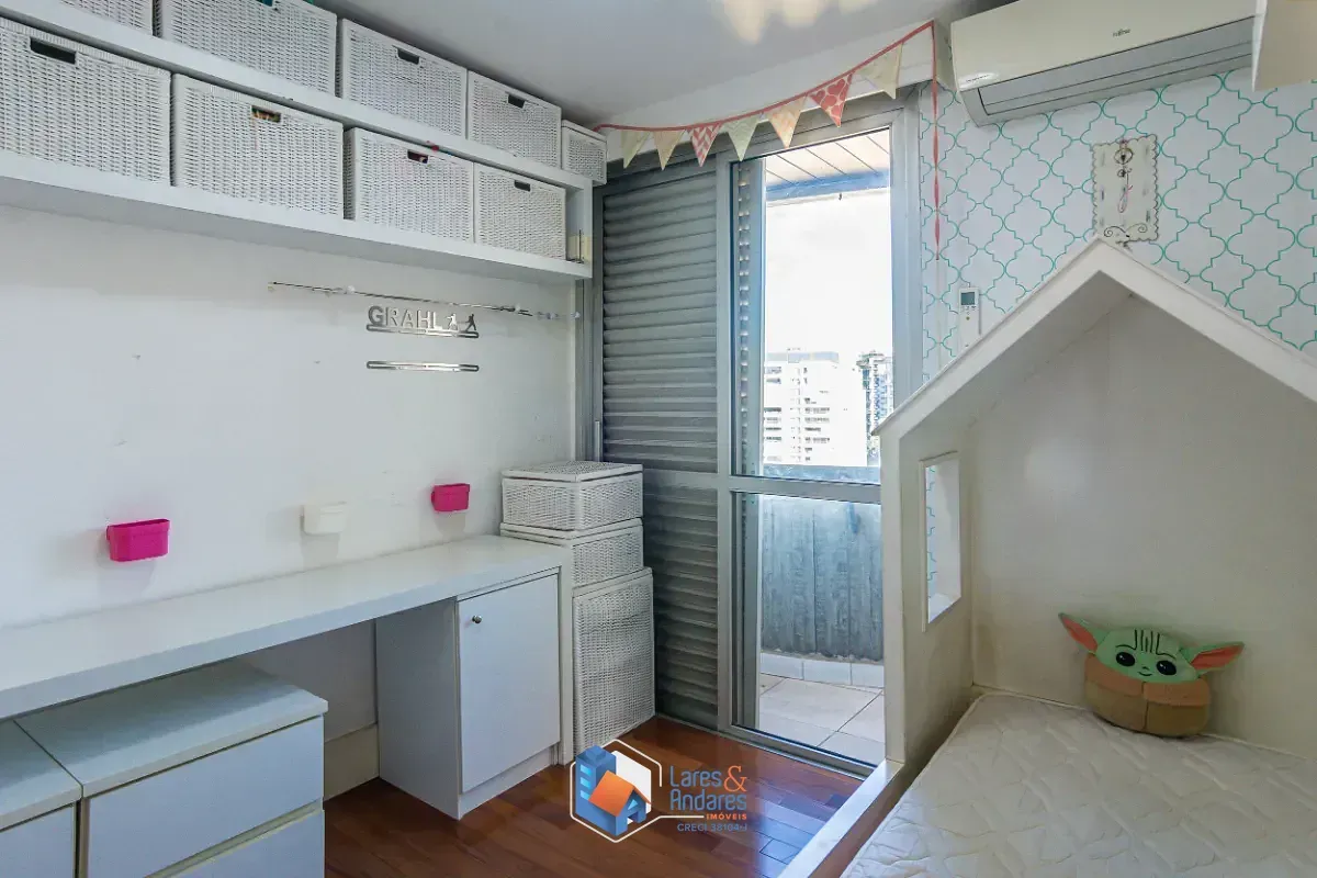 Imagem Apartamento para venda em Morumbi com 4 quartos, sendo 2 suítes, 159m²