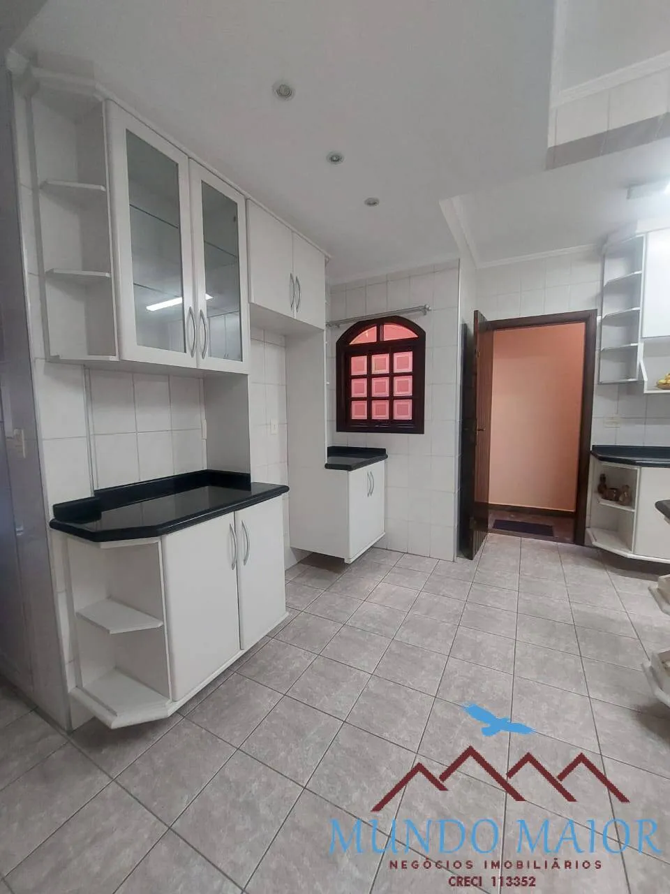 Imagem Sobrado com 3 Quartos e 4 banheiros à Venda, 224 m² por R$ 700.000.00!!!!