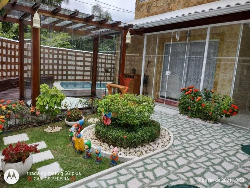 Imagem Casa 4 dormitórios 3 suítes 164m² 3 vagas Vargem Pequena Rio de Janeiro/RJ