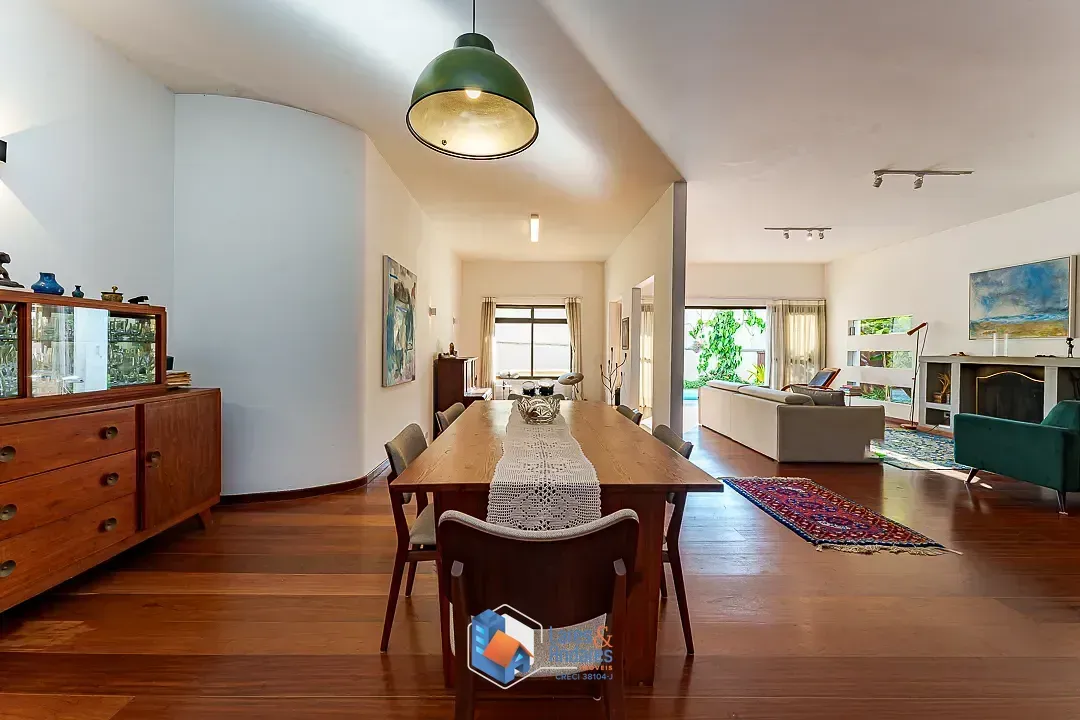 Imagem Casa para venda em Vila Tramontano com 4 quartos, sendo 4 suítes, 459m²