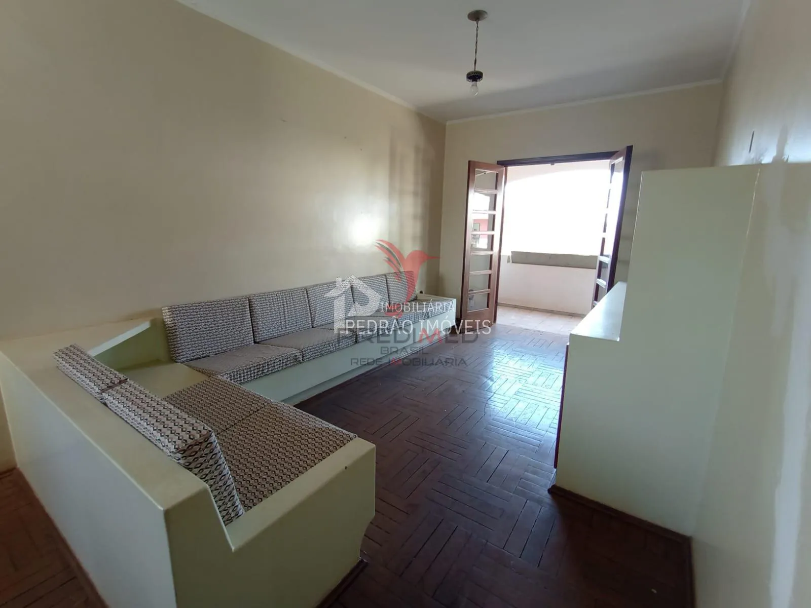 Imagem Casa de 4 quartos, 239m² no bairro Centro, em Lençóis Paulista