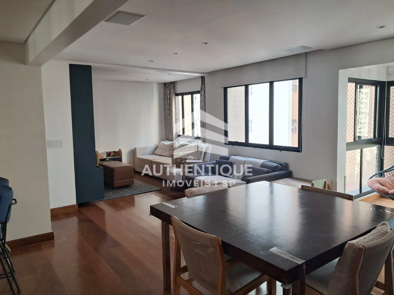Foto do imóvel GREEN VALLEY VILA NOVA CONCEICAO - Apartamento à venda em Avenida Hélio Pellegrino, 100 - Vila Nova Conceição, São Paulo - SP