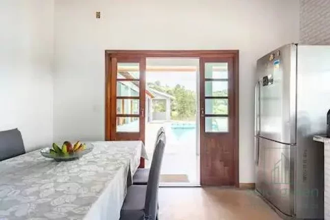Imagem Chácara com 3 dormitórios à venda, 5722 m² por R$1.600.000,00 - Atibaia/SP