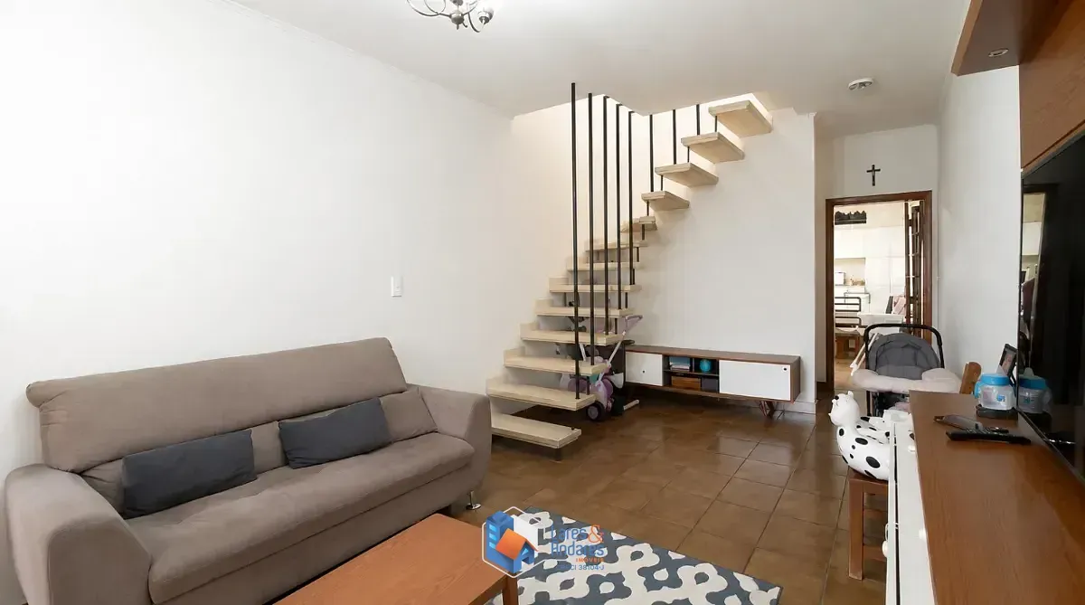 Imagem Sobrado para venda em Vila Guilherme com 3 quartos, 125m²