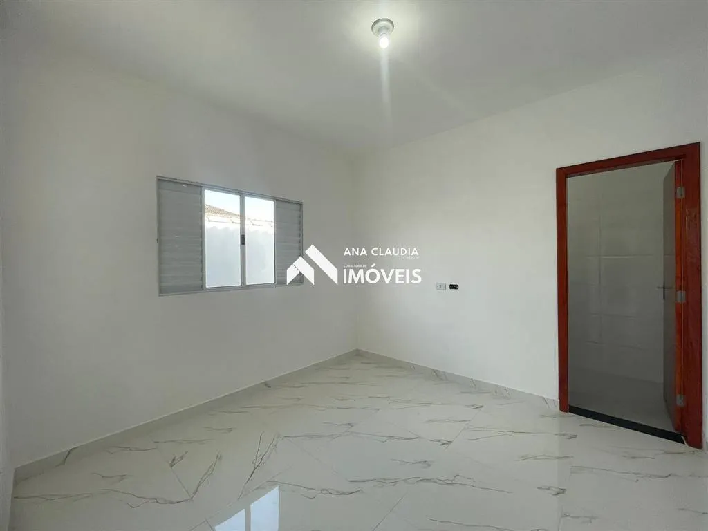Imagem CASA A VENDA NA PRAIA DE MONGAGUÁ