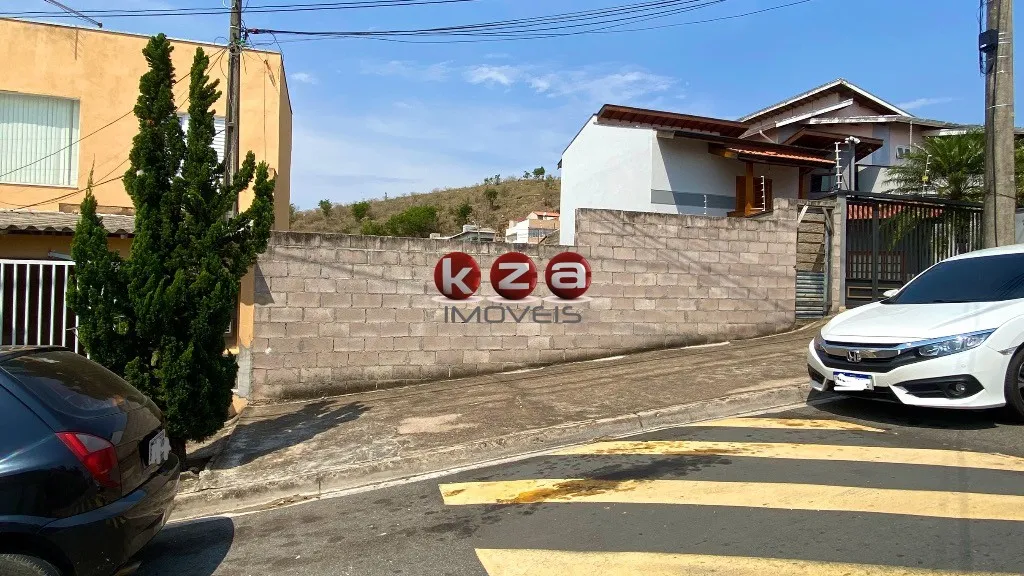 Imagem Terreno à venda em Valinhos-SP, no bairro Loteamento Residencial Água Nova com 305,00 m² de área.