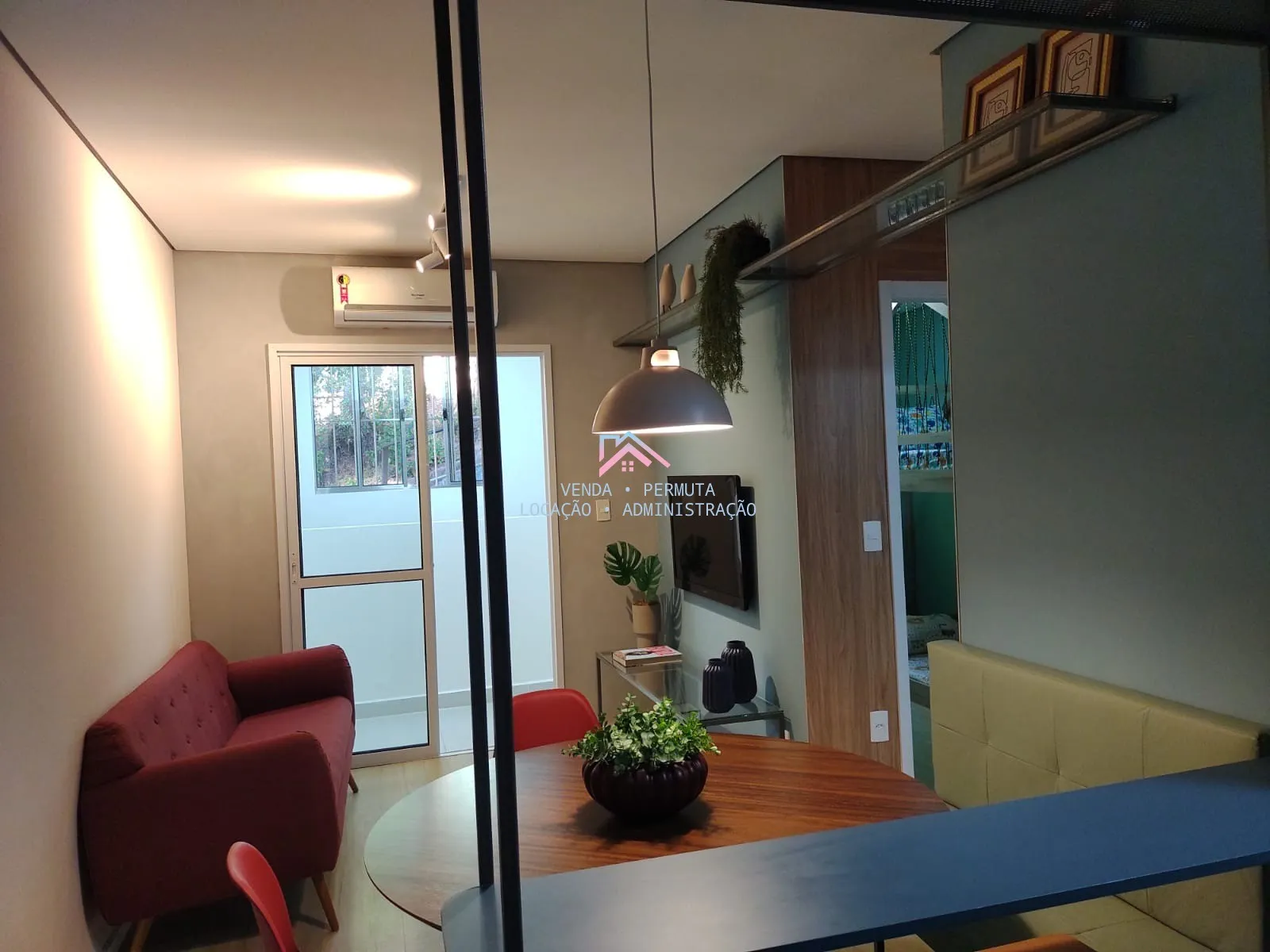 Imagem Apartamento à venda Edifício Buriti - Área útil 45 m2 - 2 dormitórios - 1 vaga - Excelente localizaç