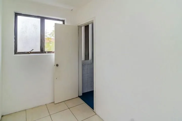 Imagem Apto de 2 dormitórios com garagem, arejado e ensolarado, próximo ao Bourbon Ipiranga