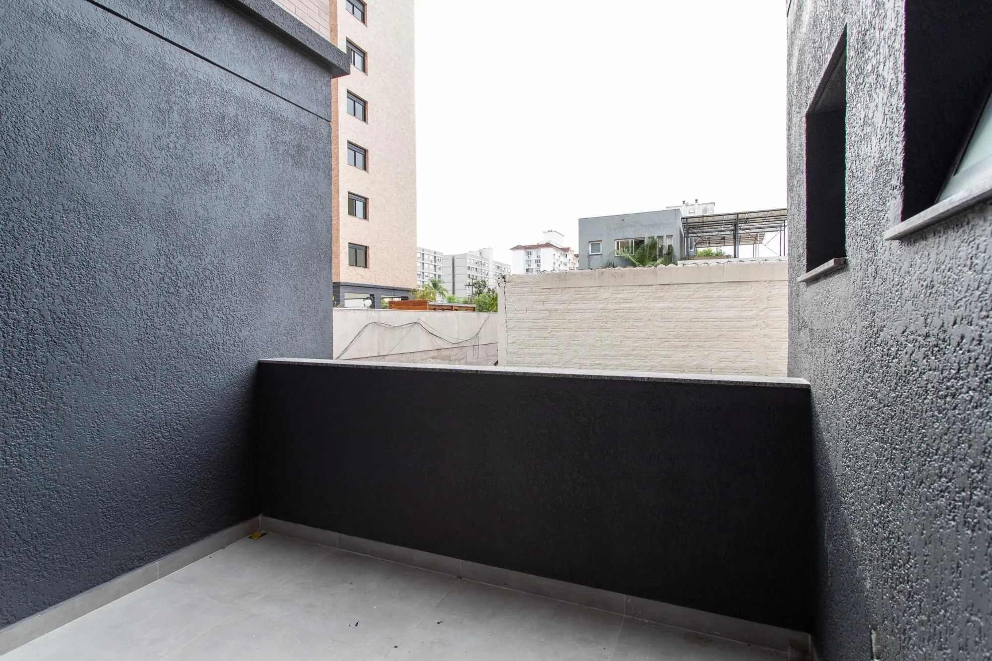 Imagem Apartamento Garden, 2 dormitórios, 1 suíte, 2 vagas, Av Otto Niemeyer e Zaffari