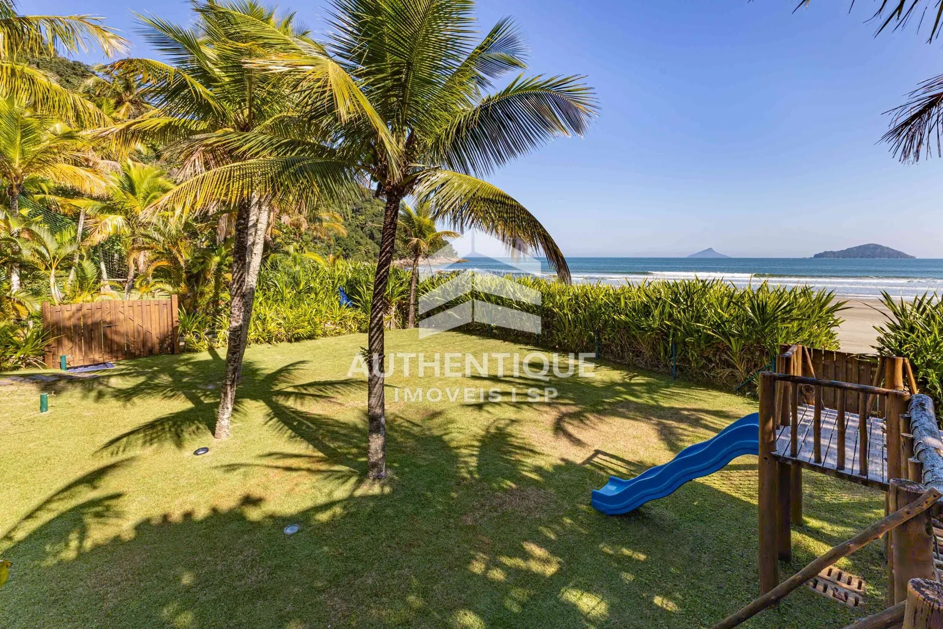 Imagem Condomínio Canto da Baleia São Sebastião - Casa em Condomínio em São Sebastião à venda!