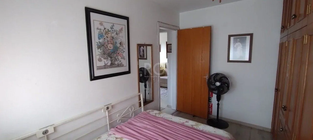 Imagem Apartamento no Bairro Glória - 2 Dormitório