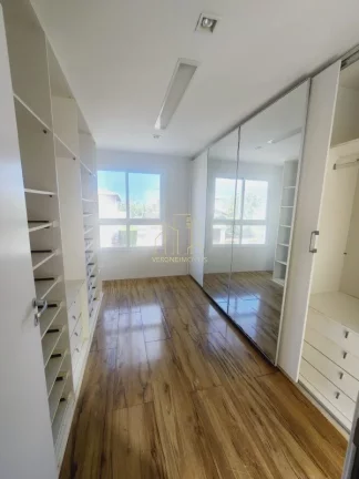 Imagem Excelente casa em condomínio fechado reformada com três suítes gabinete a venda em Stella Maris Salvador