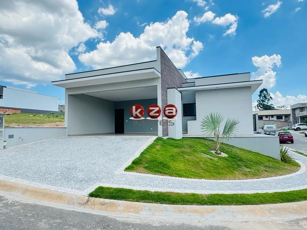Imagem Incrível Casa em Condomínio à Venda em Valinhos-SP, Vila Capuava - 3 Quartos, 3 Suítes, 2 Salas, 4 Banheiros, 4 Vagas - 169,00 m².