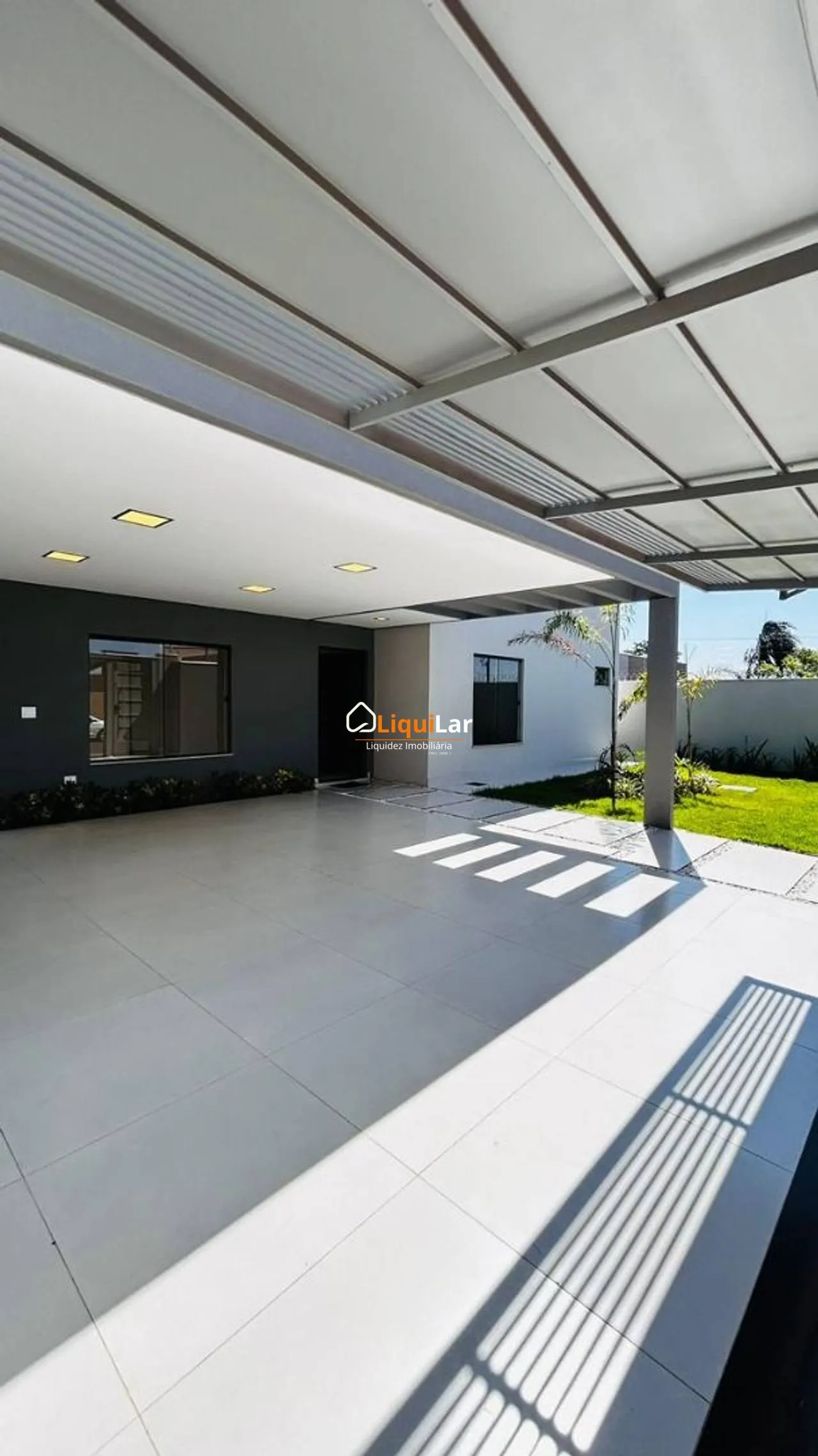 Imagem Casa alto padrão 3 suítes no Seminário