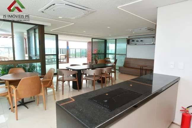 Imagem Apartamento à venda no Pina, Recife-PE: 3 quartos, 1 suíte, 2 salas, 3 banheiros, 1 vaga de garagem, 79m² de área.