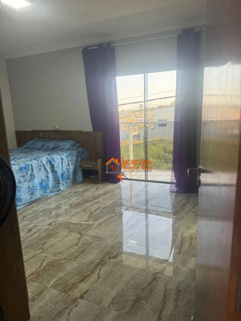 Imagem Sobrado com 4 dormitórios à venda, 319 m² por R$ 959.000,00 - São João - Guarulhos/SP