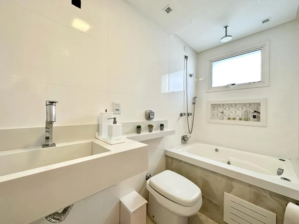 Imagem Apartamento 3 Dormitórios - Bairro Zona Nova