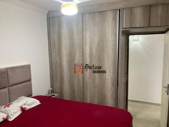 Imagem Sobrado com 4 dormitórios à venda, 320 m² por R$ 690.000,00 - São João Clímaco - São Paulo/SP